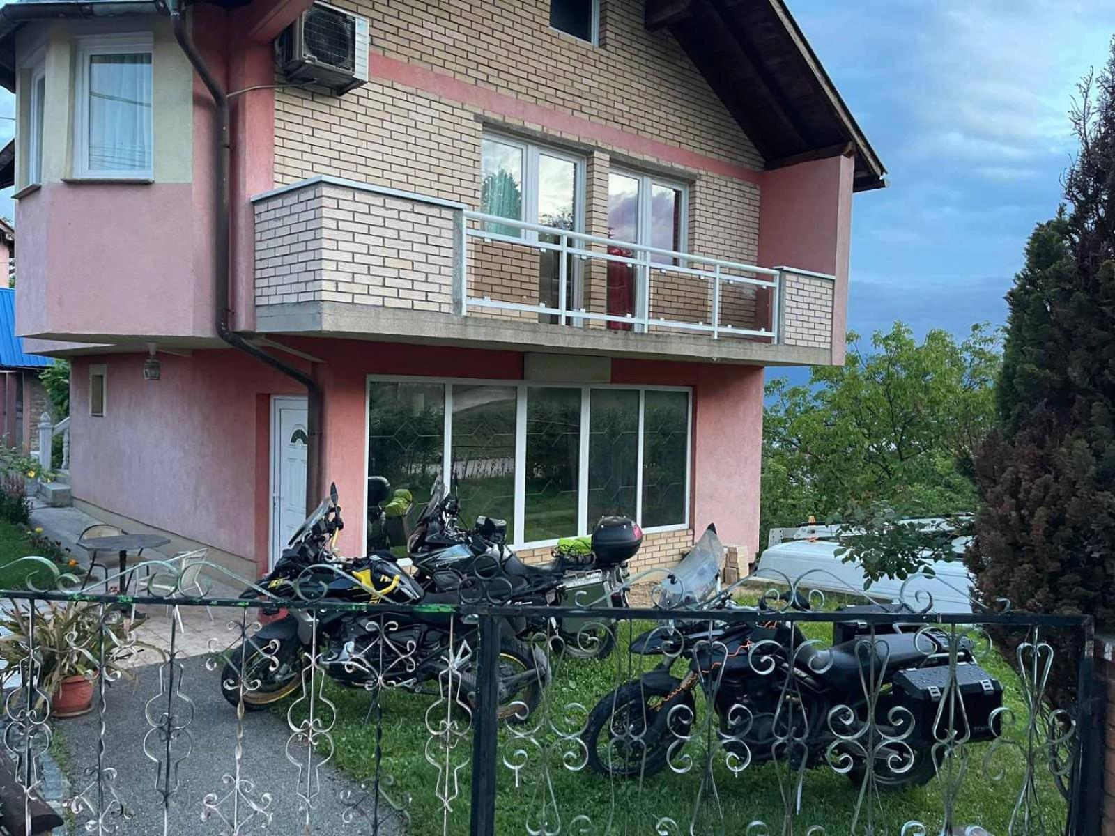 Apartman House Annesa Сараево Экстерьер фото